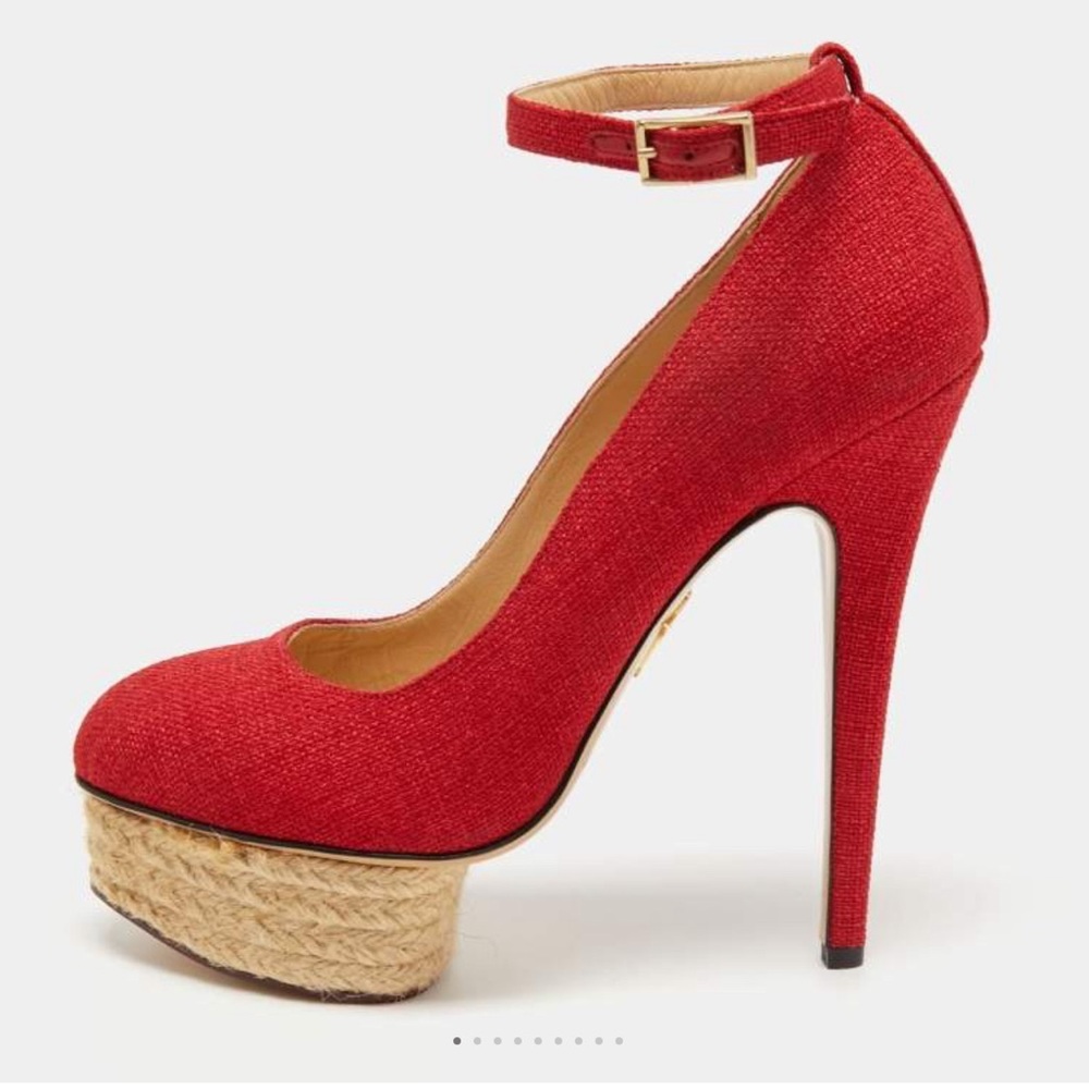 Charlotte Olympia Dolores